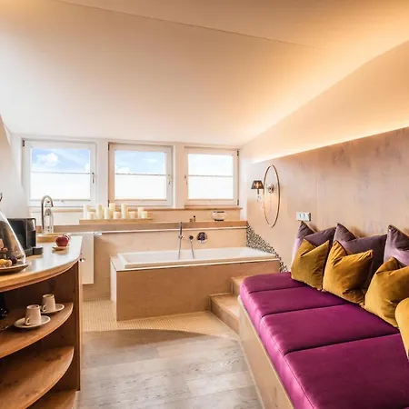Hotel Ruebezahl - Romantic Hideaway & Boutique