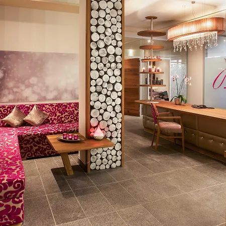 Hotel Ruebezahl - Romantic Hideaway & Boutique Schwangau